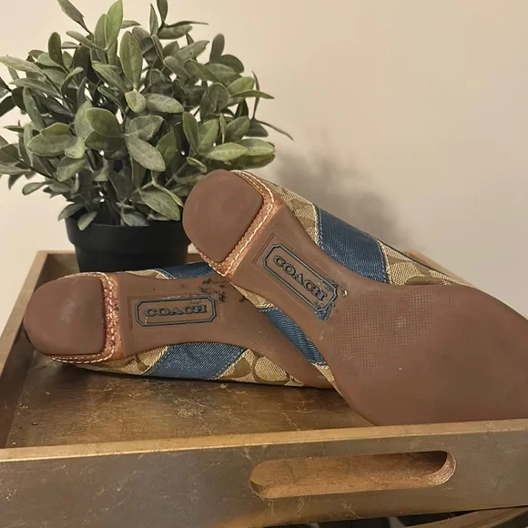 Coach Blue and Tan Flats with Signature Pattern - Picture 3 of 7